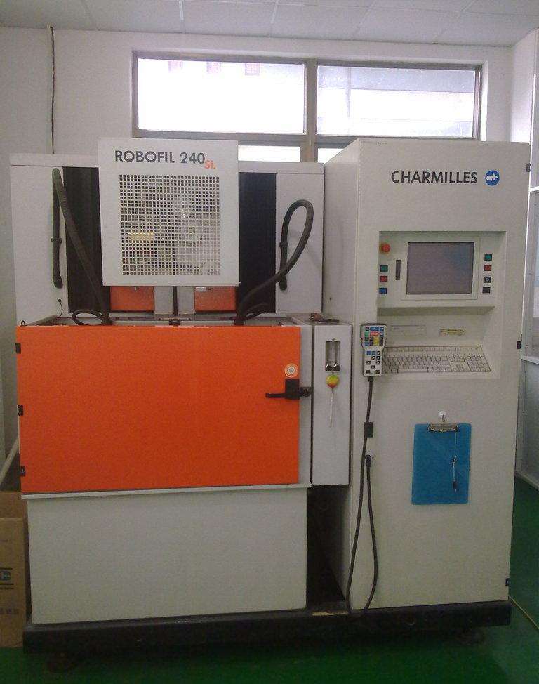 夏米爾慢走絲240維修